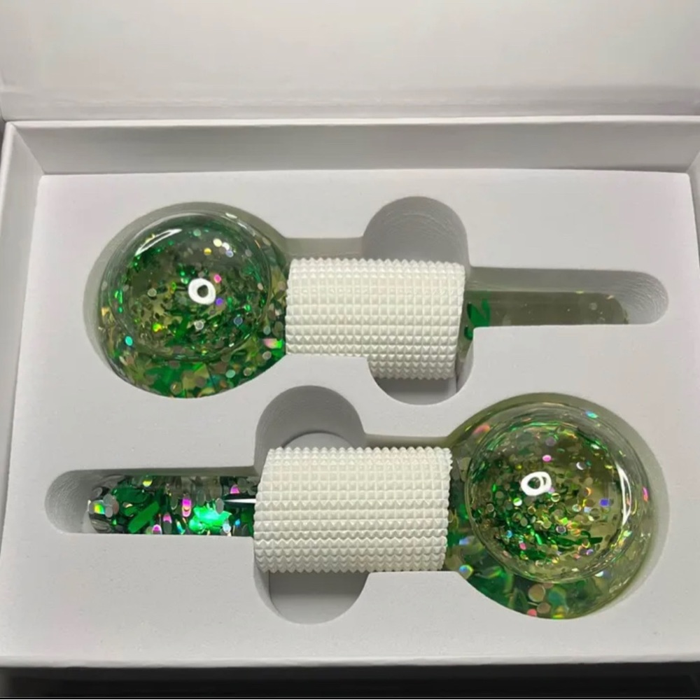 Facial ice globes